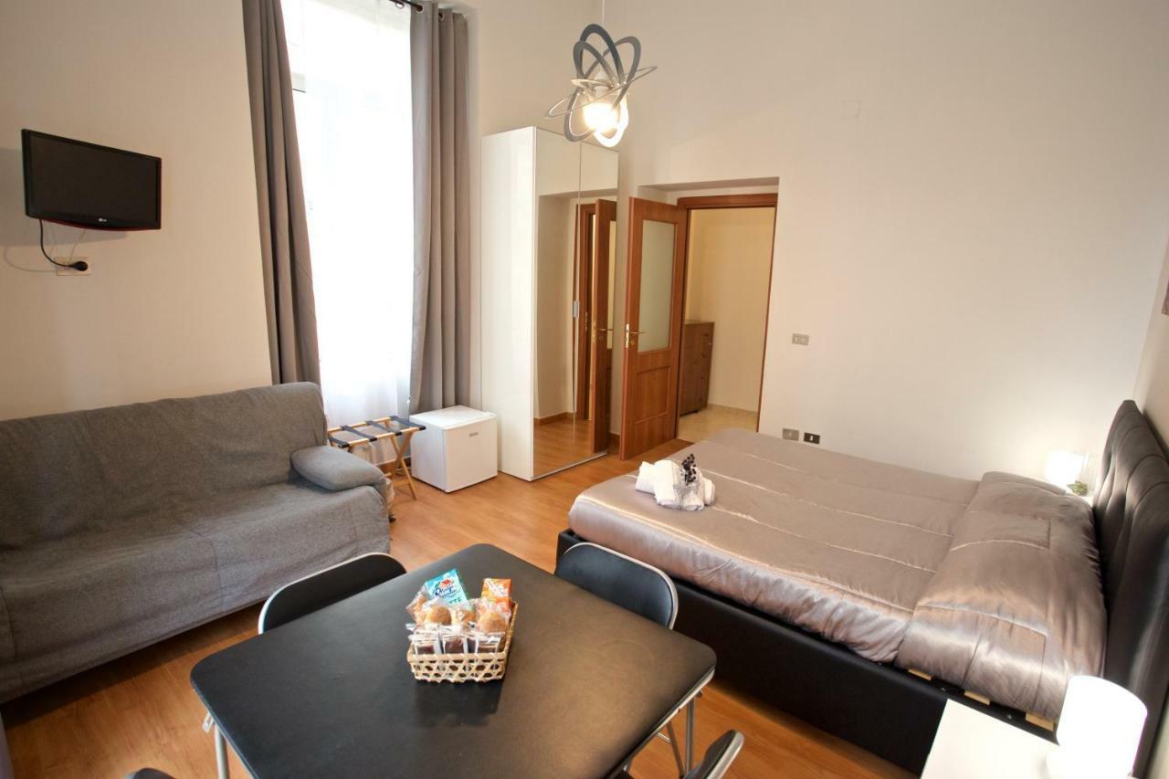 Metronapoli Bed and Breakfast Exteriör bild